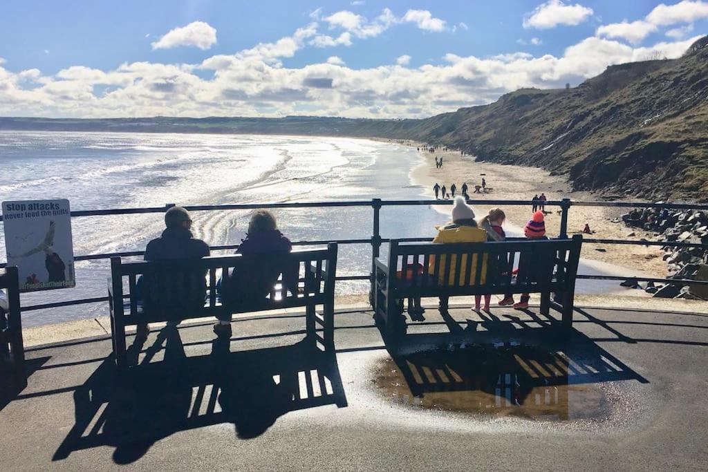 Tidesreach Filey, Sleeps 13, Close To Beach Exteriér fotografie